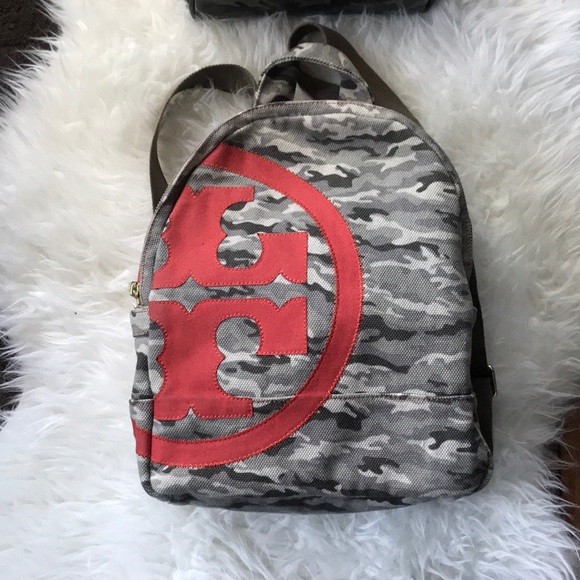 Tory Burch Handbags - Decided to keep 🦄Tory Burch Camo Backpack